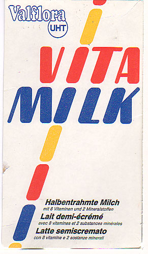 Frankreich: Valflora - Vita Milk UHT, halbentrahmte Milch