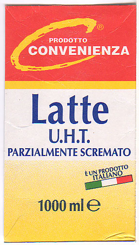 Italien: Prodotto Convenienza - Latte UHT perzialmente scremato