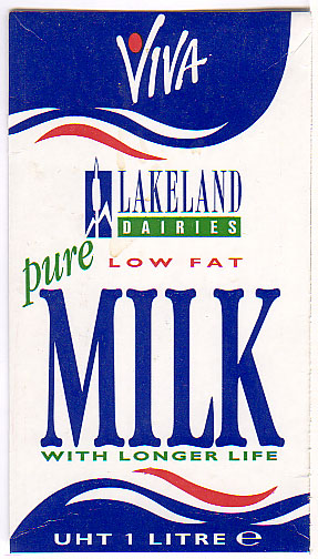 Irland: Lakeland dairies - Viva, pure low fat milk, with longer life
