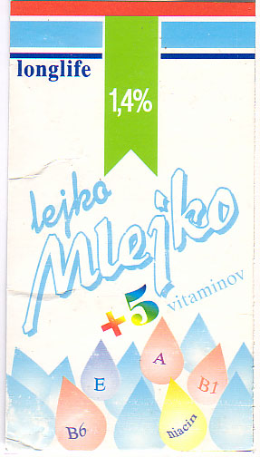Slowenien: Longlife - Lejko Mlejko + 5 vitaminov