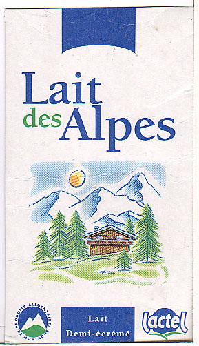 Frankreich: Lactel - Lait des Alpes, demi-ecreme