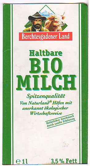 Deutschland: Berchtesgadener Land - Haltbare Bio Milch, Spitzenqualitt, von Naturland Hfen mit anerkannt kologischer Wirtschaftsweise